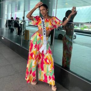 Miss Jamaica demanda a Miss Universo tras accidente en el certamen de 2025